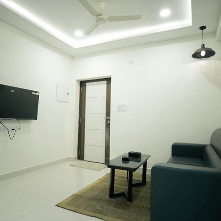Hotel Euphoria Urban Sleep Hyderabad Bagian luar foto