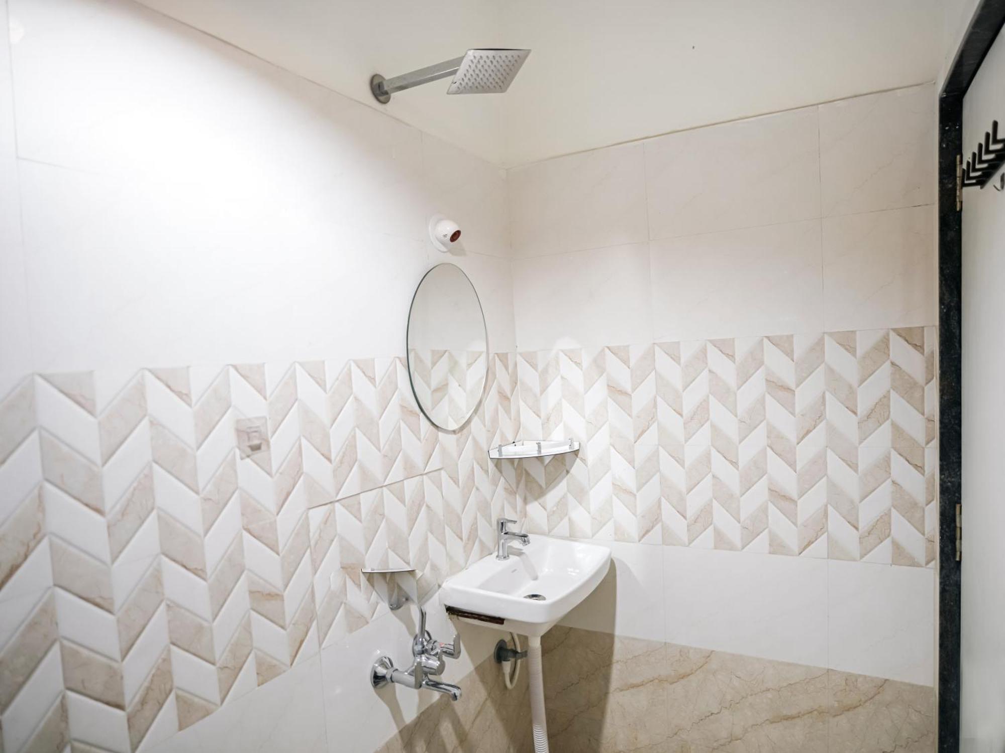 Hotel Euphoria Urban Sleep Hyderabad Bagian luar foto