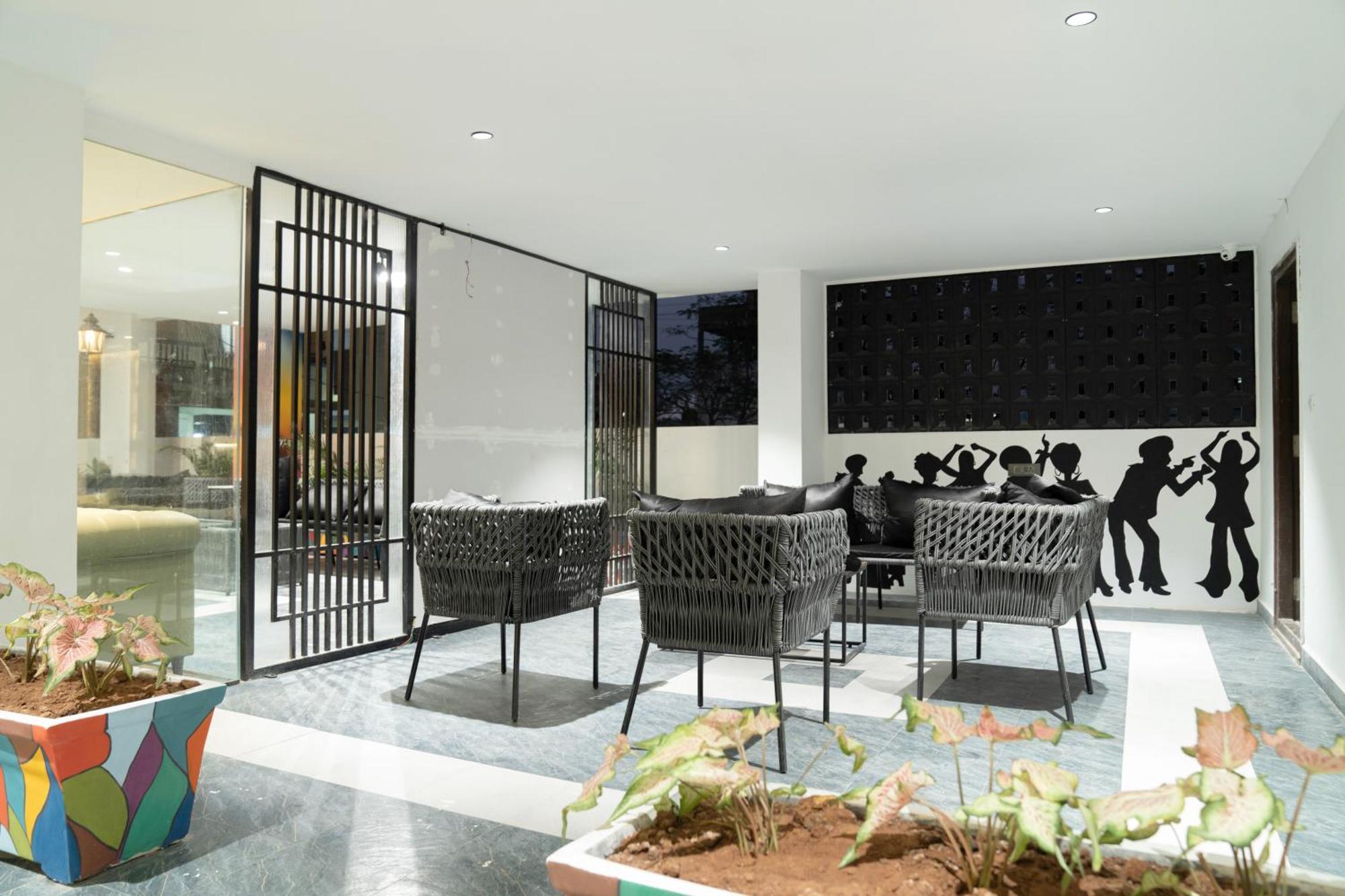 Hotel Euphoria Urban Sleep Hyderabad Bagian luar foto