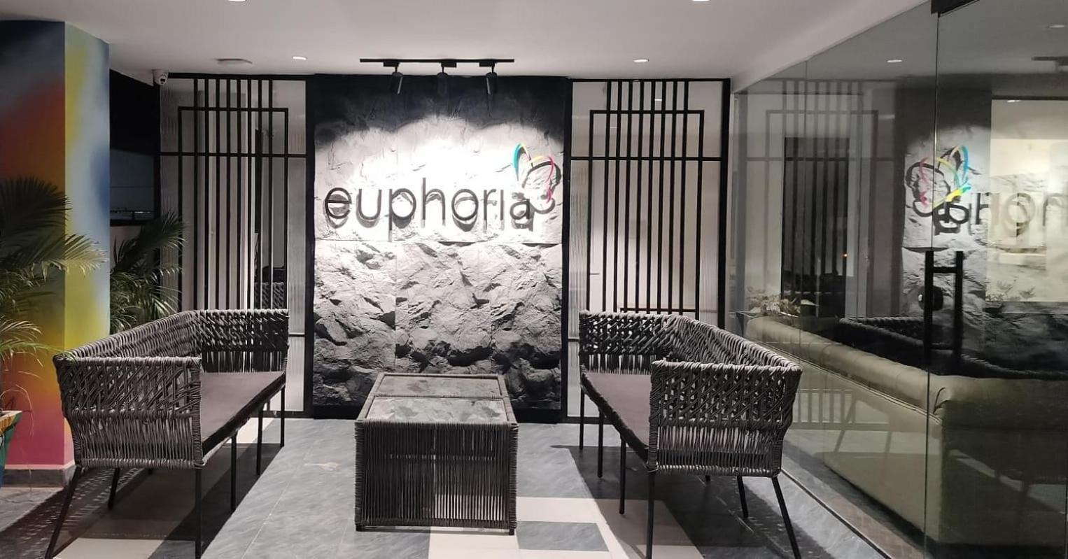 Hotel Euphoria Urban Sleep Hyderabad Bagian luar foto